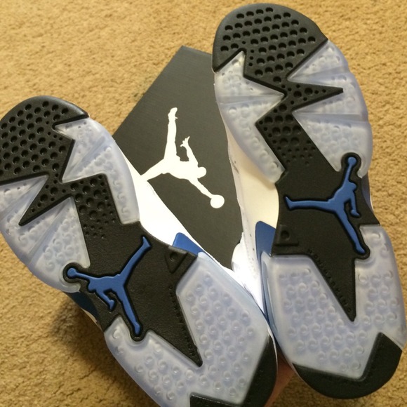 Air Jordan 6 - Picture 4 of 4