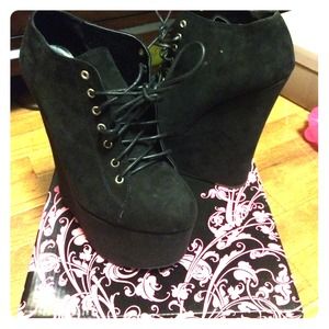 Black Suede laceUp Wedges ‼️