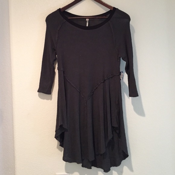 ❌SOLD❌NWT Free People Weekends Elbow Sleeve - Picture 2 of 4