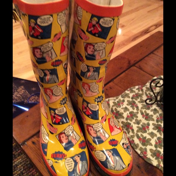 Rain and/or Mud Boots