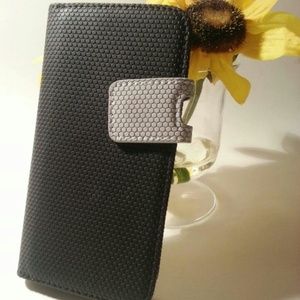 Iphone 5/5s wallet case