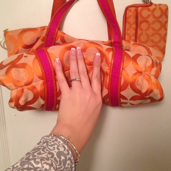 AUTHENTIC Coach poppy purse & wristlet - Picture 3 of 4