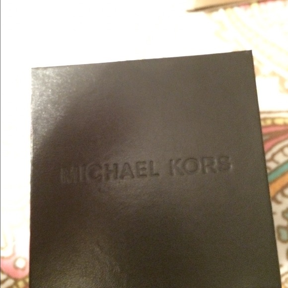 Michael Kors expresso watch - Picture 3 of 3