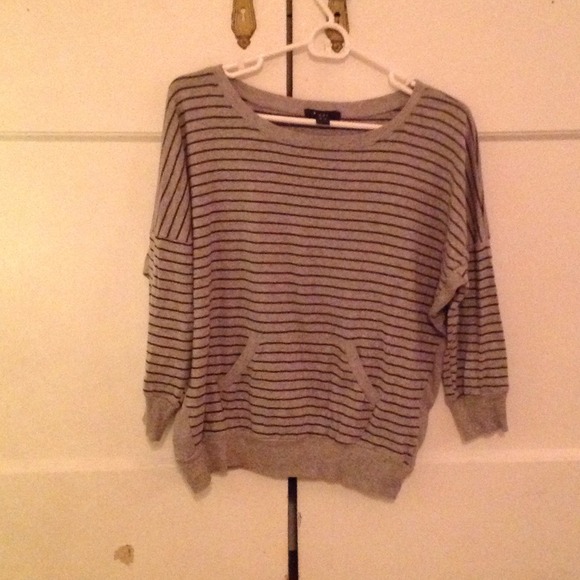 Flowy pullover