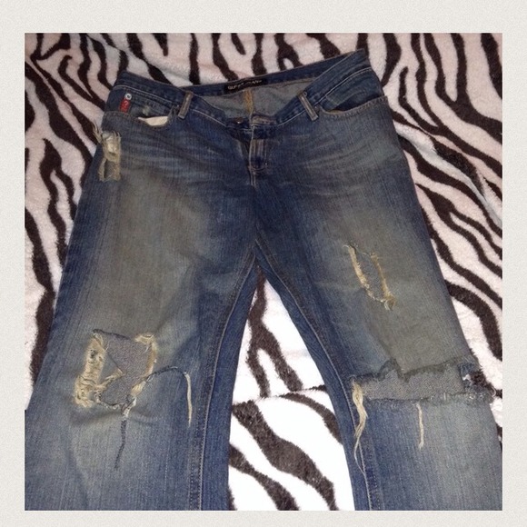 distressed guess jeans