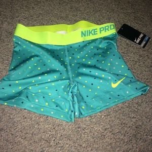 RARE NWT NIKE PROS