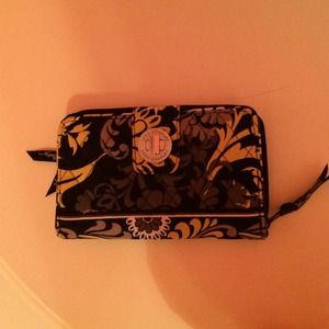 Vera Bradley wallet