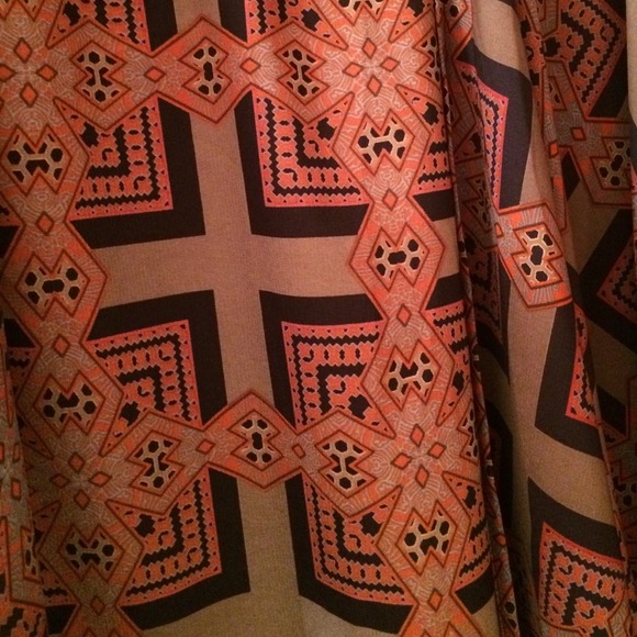 Polyester Patterned Kimono - Picture 2 of 3