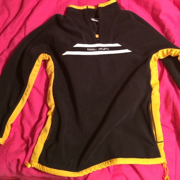 Russell athletic pull over