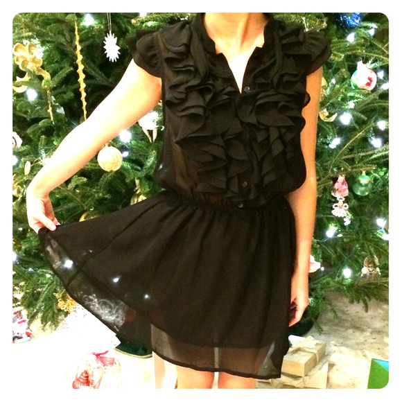 Romeo & Juliet little black dress