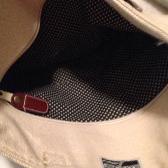 Purse - Picture 2 of 4