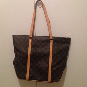 Inspired tote