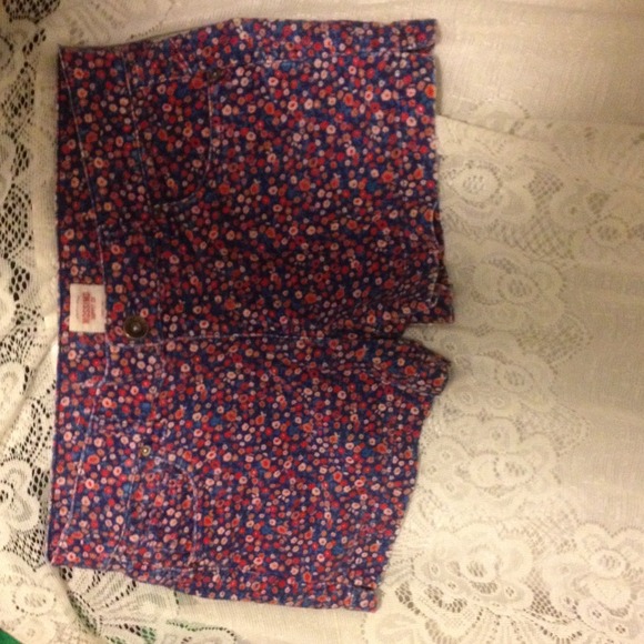 Floral printed shorts