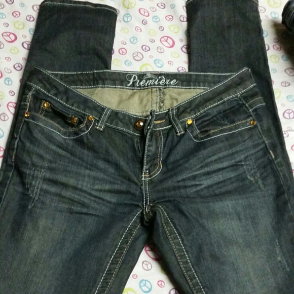Jeans - Picture 2 of 3