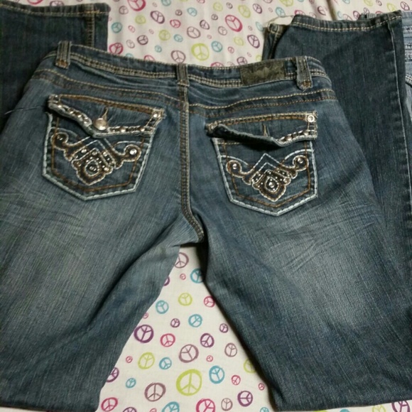 Jeans - Picture 3 of 3