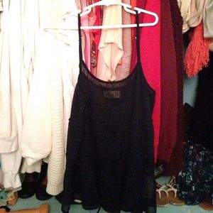 Hollister shear tank