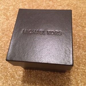 Micheal Kors Box