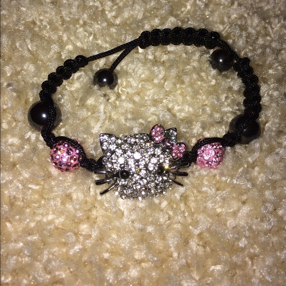 Hello Kitty Braclet