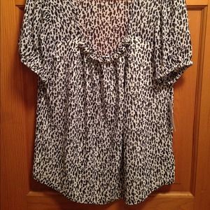 Michael Kors patterned top *NWT*