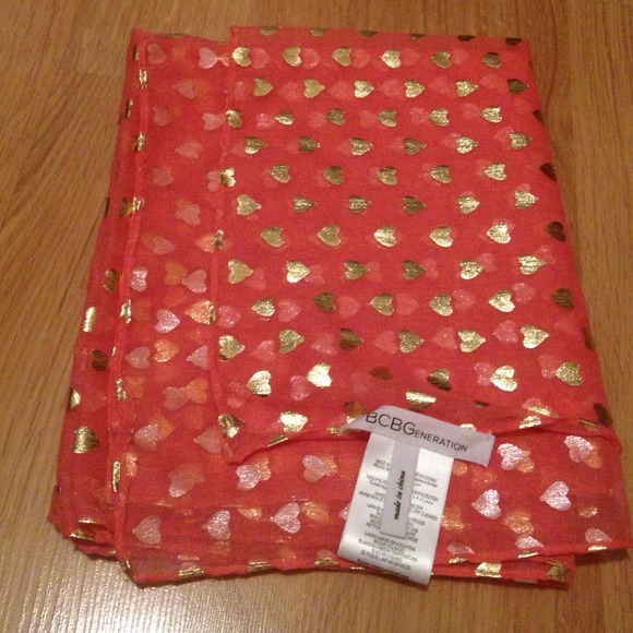 ❌Bundled❌BCBG Gold Metallic Foil Print Coral Scarf - Picture 4 of 4