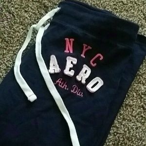 Aero Boyfriend lounge pants !