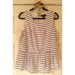 Black & white striped Mossimo peplum top.