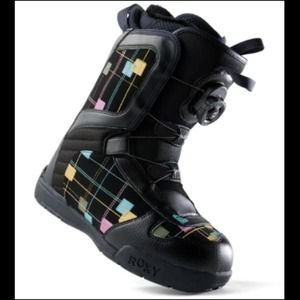 Roxy Snowboarding Boots