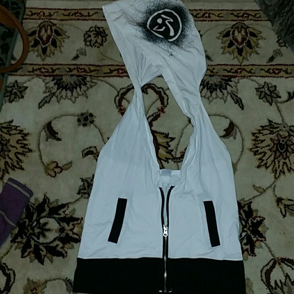Zip up Zumba top