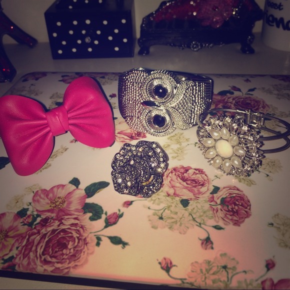 Owl bracelet 🚫sold🚫 Rose ring Sold🚫
