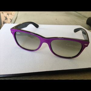 Ray-Ban Wayfarers in purple