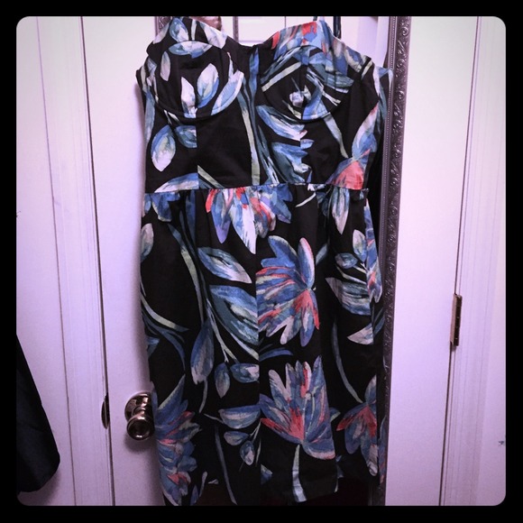 Corseted underwire mini paradise dress