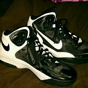 Woman's Nike basketball sneakers