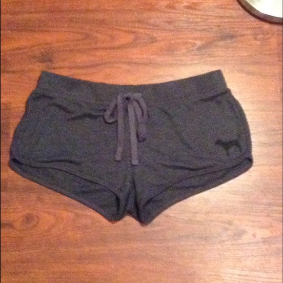 📦GIFTED - Picture 2 of 3