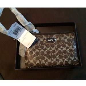 Authentic COACH Coated Canvas Small Wristlet