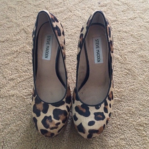 Steve Madden leopard print heels - Picture 4 of 4