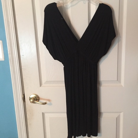 V-cut plain black dress