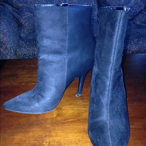 Jennifer Lopez Booties