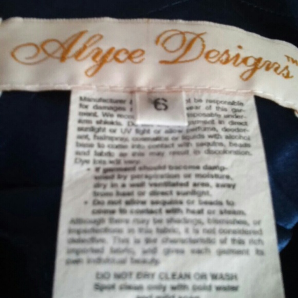 NWT Puffy Prom Dress! - Picture 3 of 4