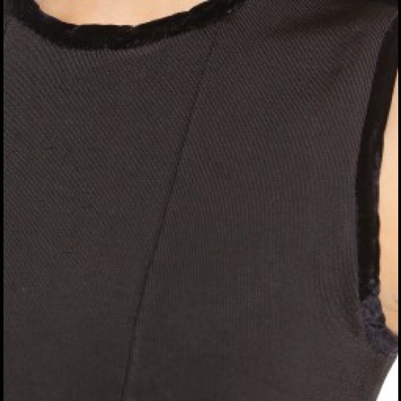 Stunning ISSA Velvet Trimmed LBD - Picture 2 of 4