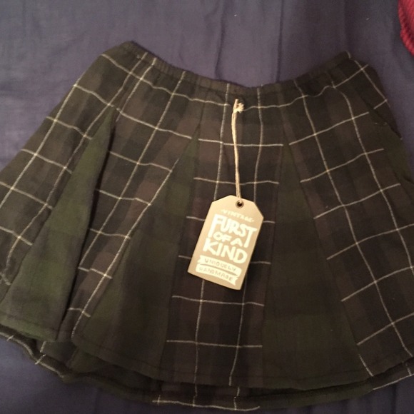 LF flannel Furst of a Kind Plain Skirt