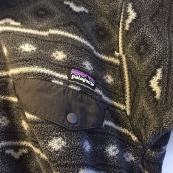 SOLD ON VINTED Grey Patterned Patagonia Pullover - Picture 4 of 4