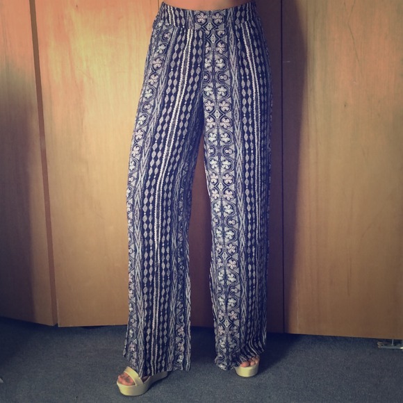 Loose Print Pants!