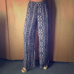 Loose Print Pants!