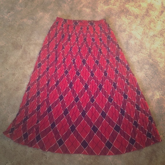 Vintage fiery plaid skirt - Picture 1 of 2
