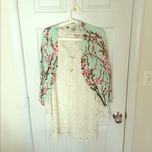 Juicy Couture white lace dress 4