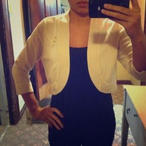 🚨MAJOR REDUCTION!🚨 Cream Half-Cardigan