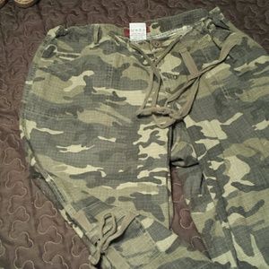 Plus size cargo pants
