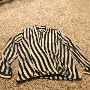 Polyester BW striped blouse