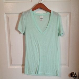 VS PINK light blue v neck