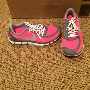 Nike women's free 5.0 sneakers